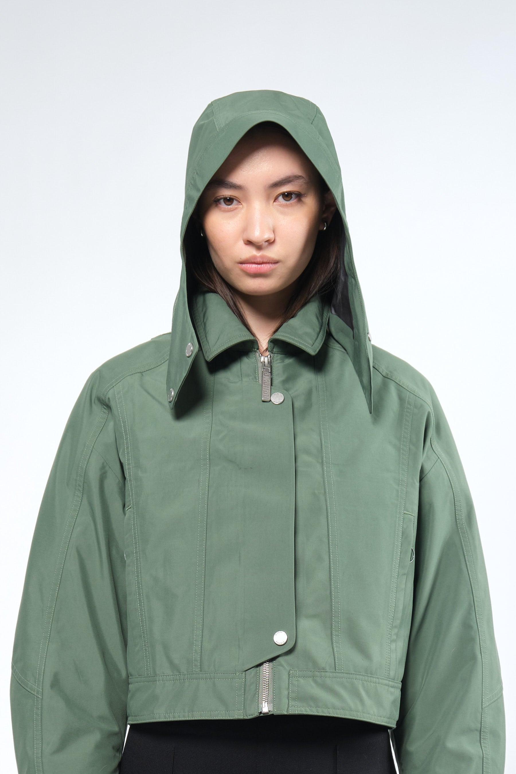 3L Green Waterproof Crop Rain Jacket with Hood Adhere To